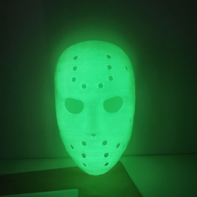 Glow-in-the-Dark Hockey-Maske
