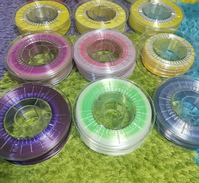 60+ Filament-Farben